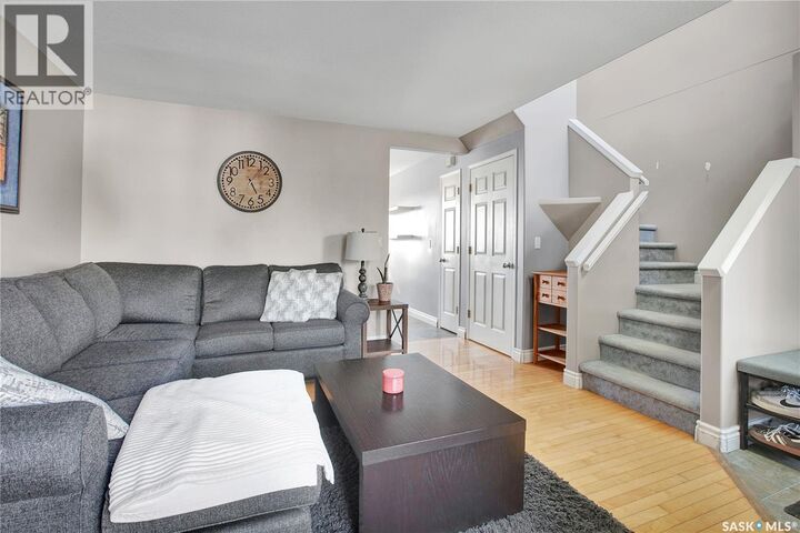 Property Photo:  120 615 McWillie Avenue  SK S7S 1J4 