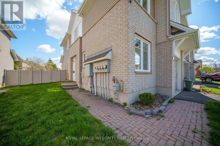 Property Photo:  142 Abetti Ridge  ON K2J 0Y7 