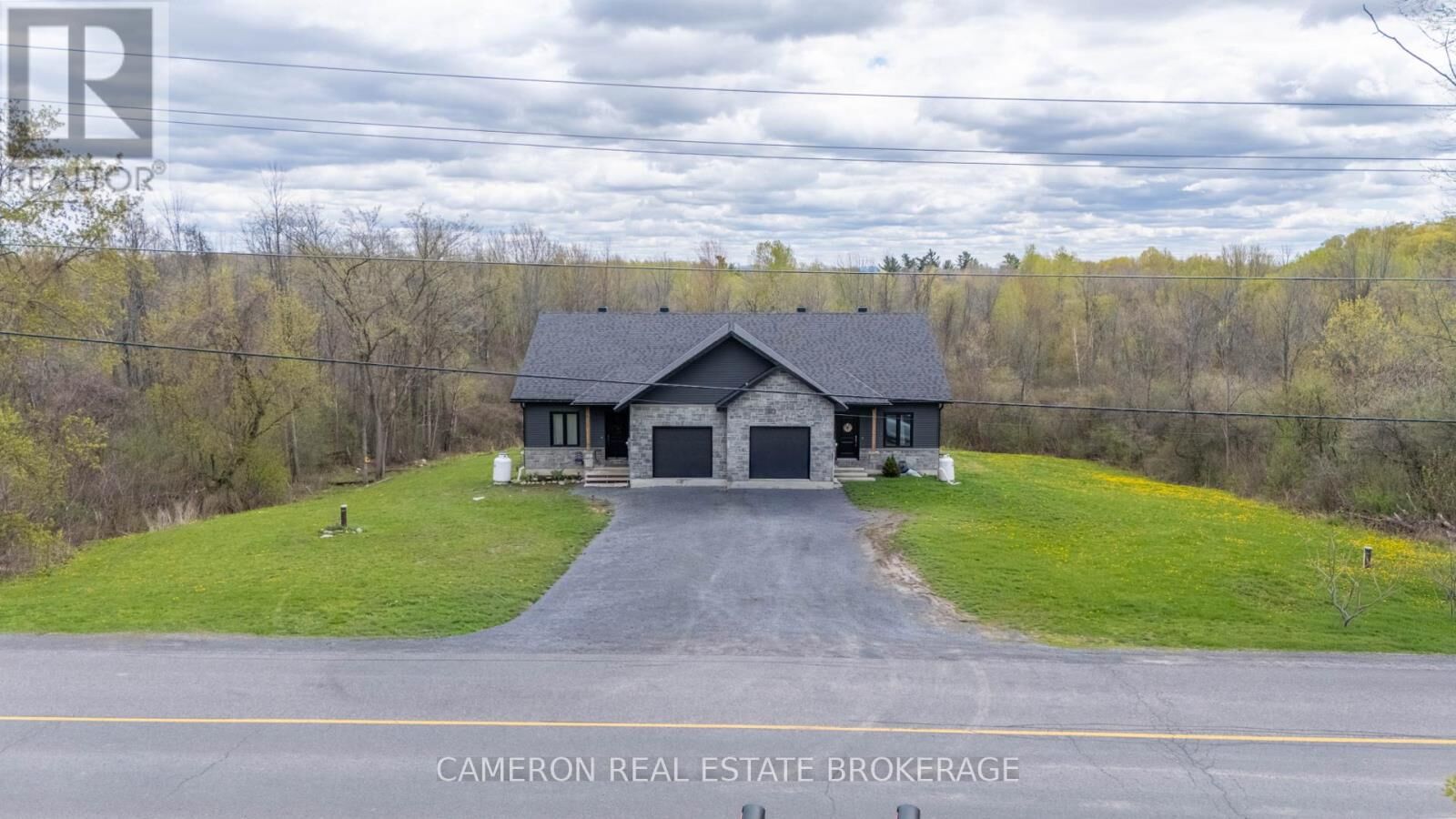 Property Photo:  18676 A-B Paragon Road  ON K6H 5R5 