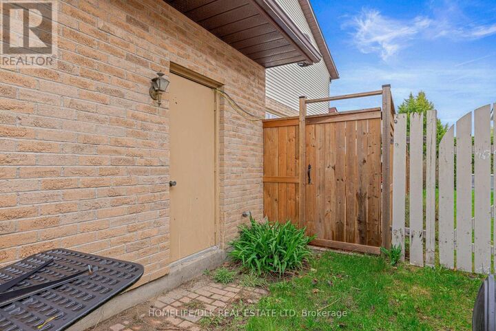 Property Photo:  155 Beley Street  ON K6V 6V6 