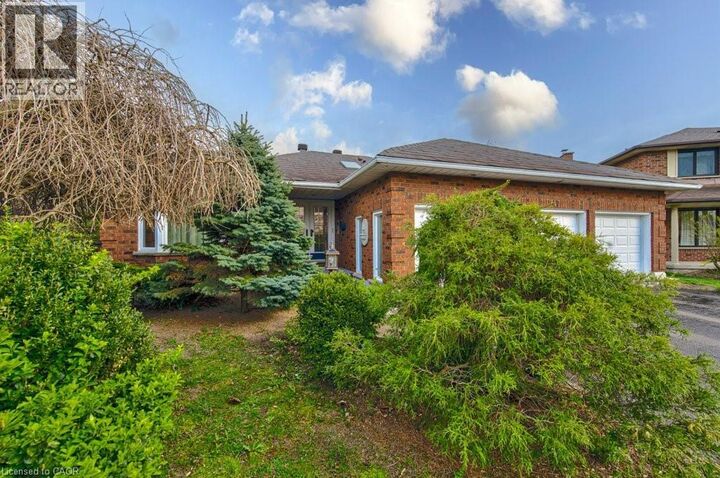 Property Photo:  247 Rolling Acres Court  ON N2A 3W5 