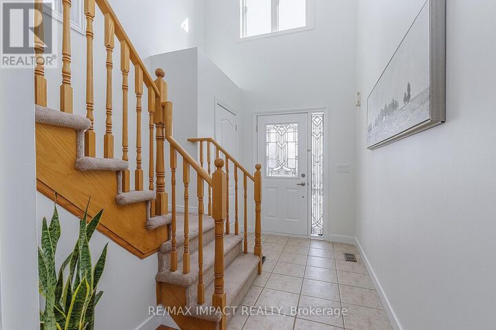 Property Photo:  141 Dodds Street  ON L1C 5N2 