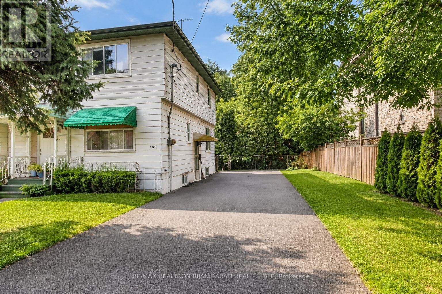 Property Photo:  167 Ruggles Avenue  ON L4C 1Y3 