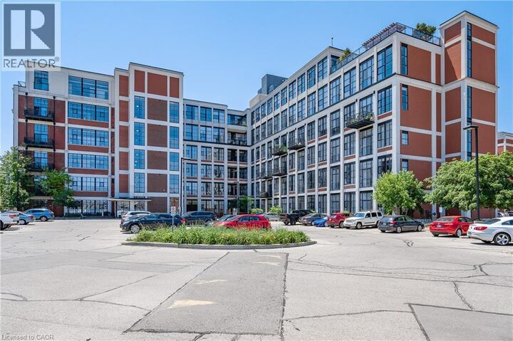 Property Photo:  404 West King Street 402  ON N2G 2L5 