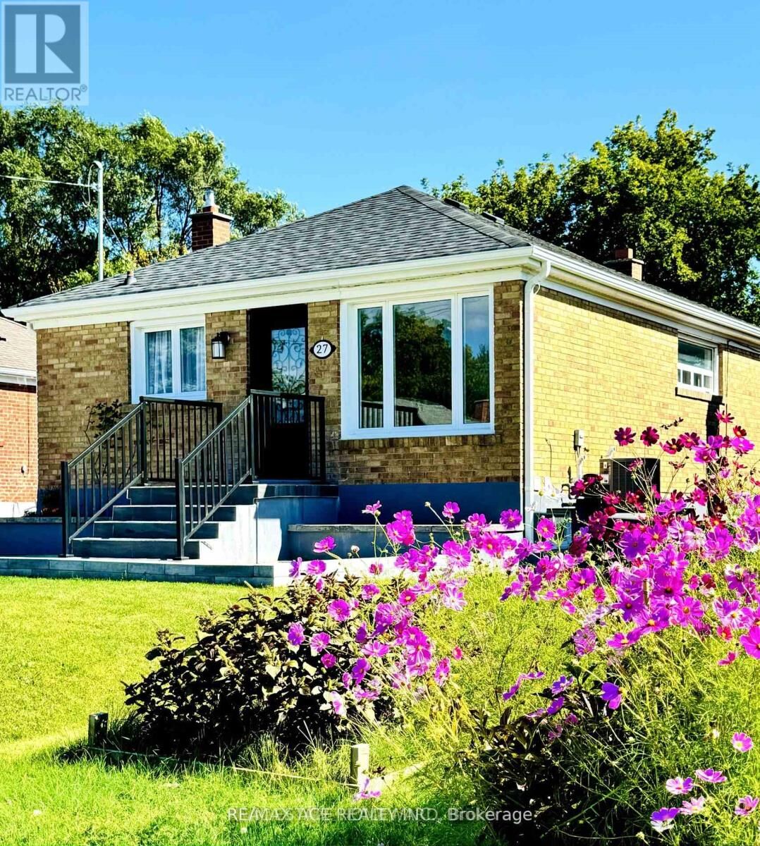 Property Photo:  27 Tansley Avenue Bsmt  ON M1J 1P2 