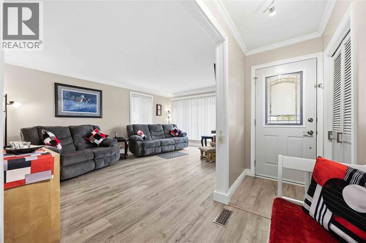 Property Photo: 1165 Pontiac Drive ON N7S 3A8