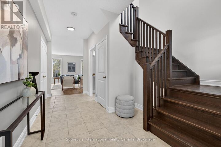 Property Photo:  19 Garbutt Crescent  ON L9Y 0H5 