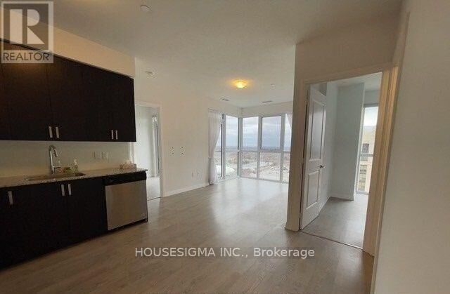 Property Photo:  9560 Markham Road Ph8  ON L6E 0V1 