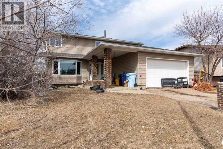 Property Photo:  145 Robin Crescent  AB T9H 2W4 