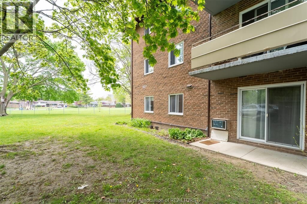 Property Photo:  63 Baldoon Street 106  ON N7L 1E2 