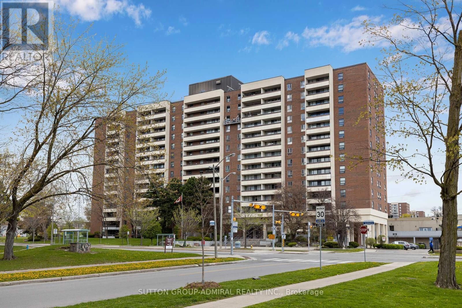 Property Photo:  455 Sentinel Road 1309  ON M3J 1V5 