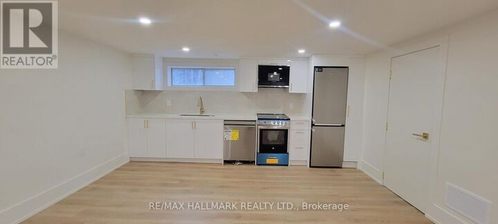 Property Photo:  11 Johnson Road Basement 2  ON L4G 2A3 