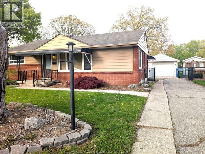 Property Photo:  3456 Everts Avenue  ON N9E 2W1 