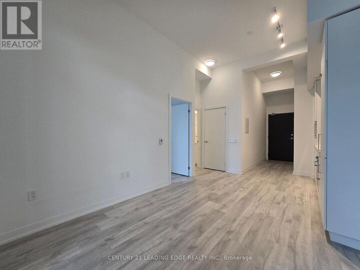 Property Photo: 7 Golden Lion Heights N908 ON M2M 0C1
