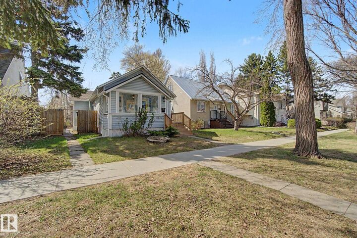 Property Photo:  11512 122 St NW  AB T5M 0C1 