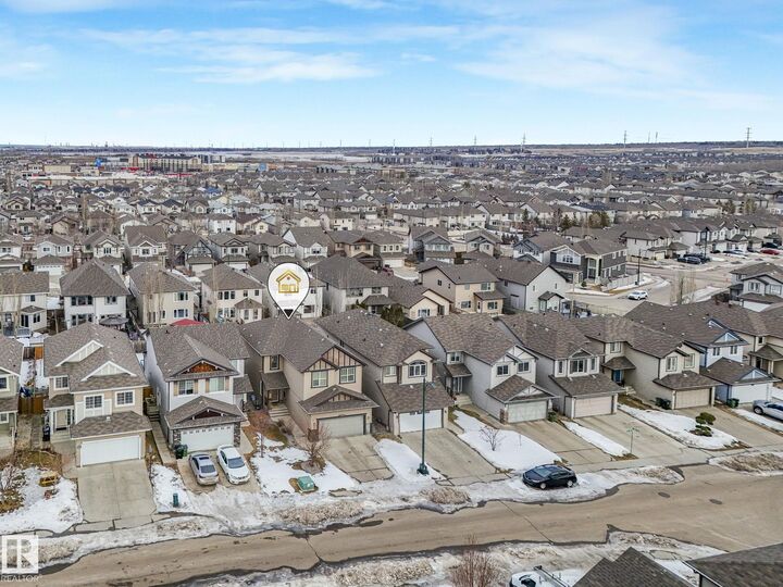Property Photo:  1548 36 Avenue NW  AB T6T 0M5 