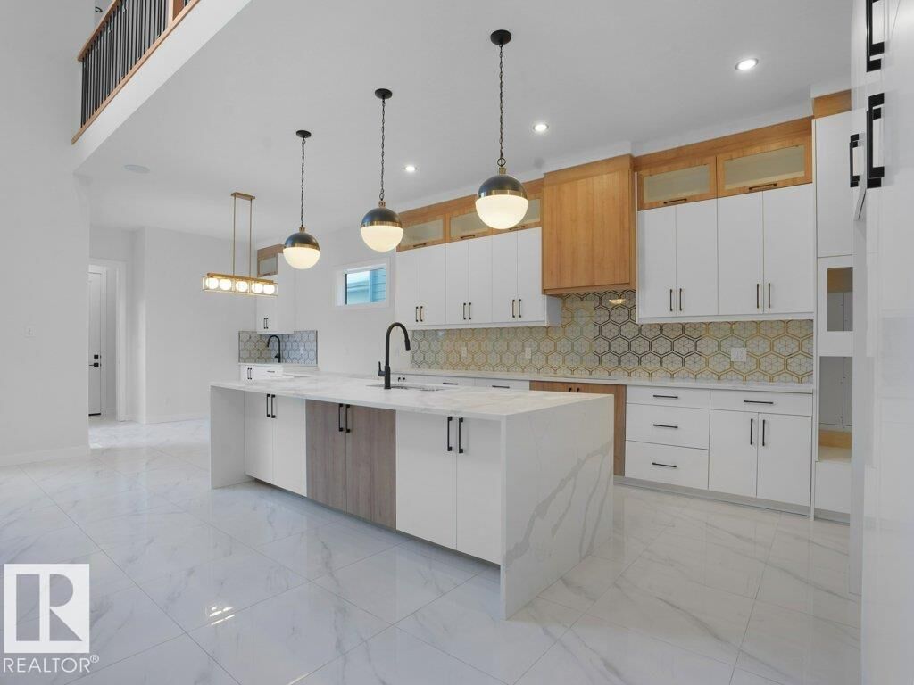 Property Photo:  6129 Crawford Drive SW  AB T6W 4L8 