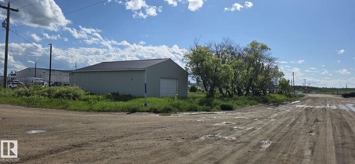 Property Photo:  3829 50 Street  AB T9M 1K6 