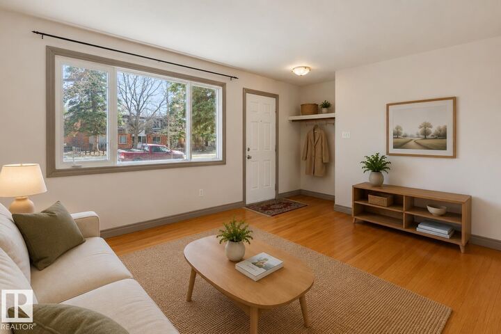 Property Photo:  10620 68 Avenue NW  AB T6H 2B4 