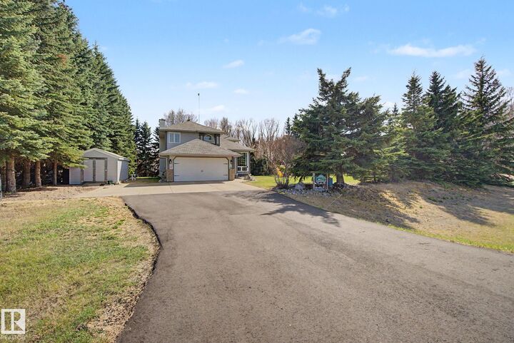 Property Photo:  26413 Twp Road 510 47  AB T7Y 1E2 