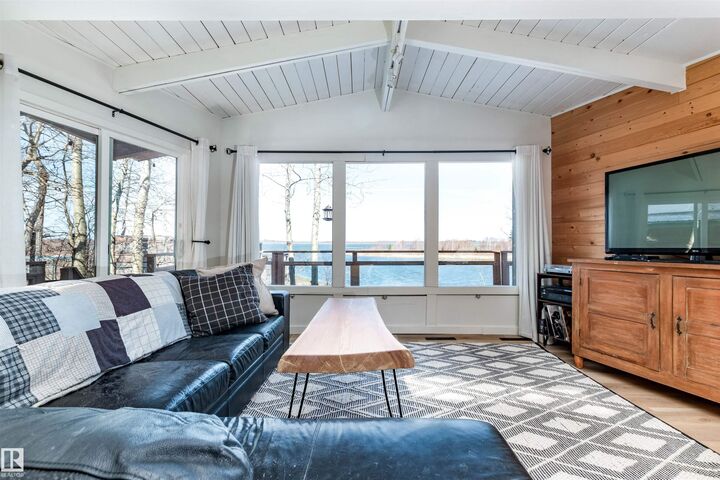 Property Photo:  51268 Range Road 204 197  AB T8G 1E9 
