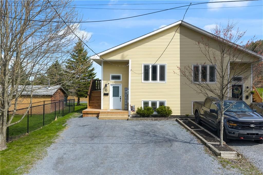 Property Photo: 10 Allison Street NB E2M 4R9