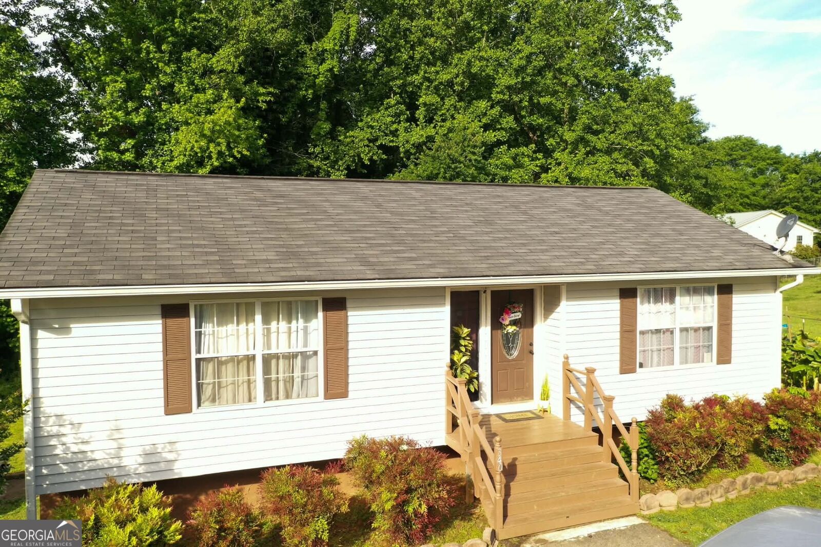Property Photo:  340 Hillandale Street  GA 30531 