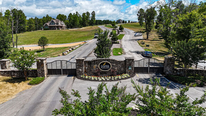Property Photo: 705 Crockett (2.3 Ac) Loop TN 37347