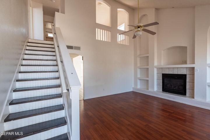 Property Photo:  2212 Tierra De Oro Way  TX 79938 