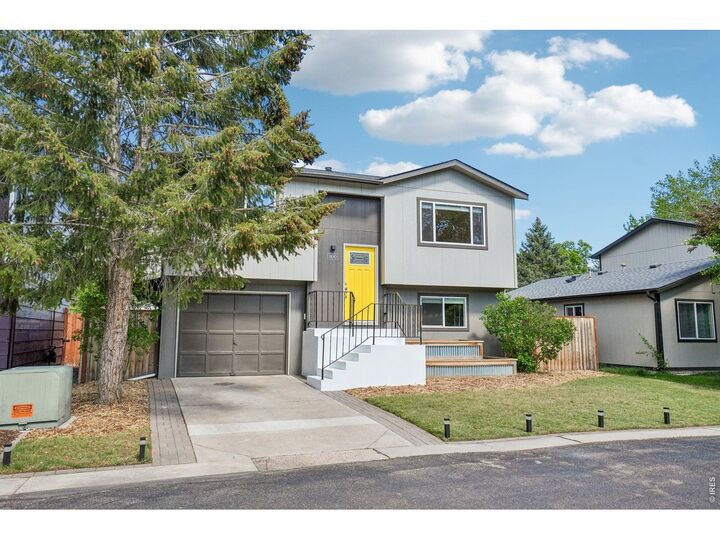 Property Photo:  800 Countryside Dr  CO 80524 