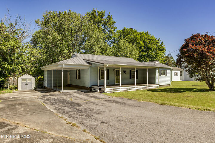 Property Photo:  1113 Mayflower Rd  TN 37763 