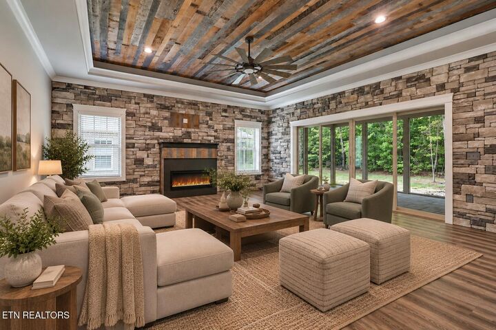 Property Photo:  10 King John Lane  TN 38558 