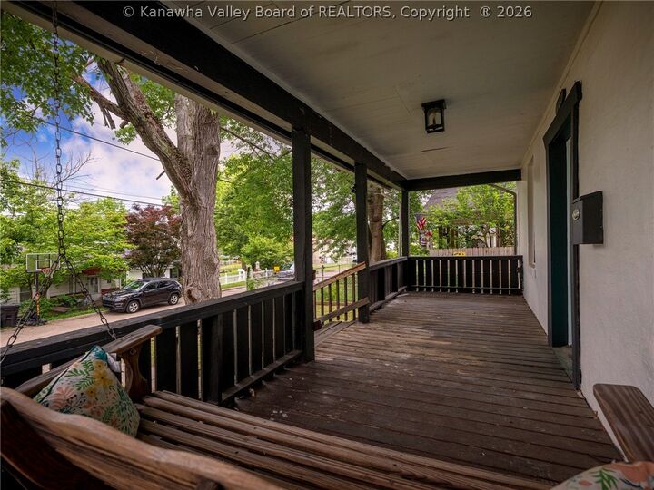 Property Photo:  854 Stover Street  WV 25177 