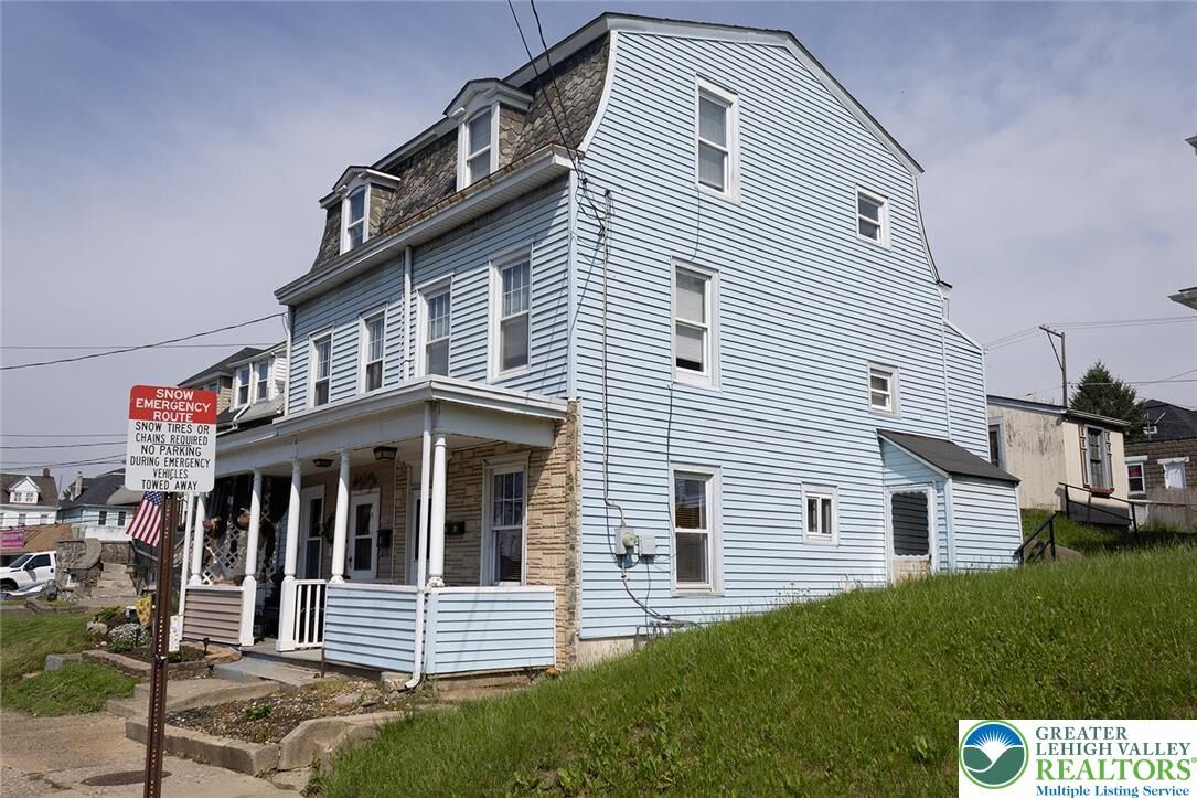 Property Photo:  1619 Butler Street  PA 18042 