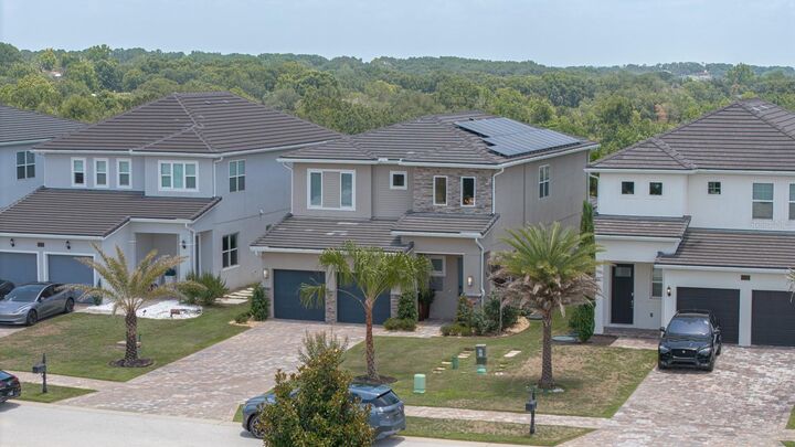 Property Photo: 15717 Vetta Drive FL 34756