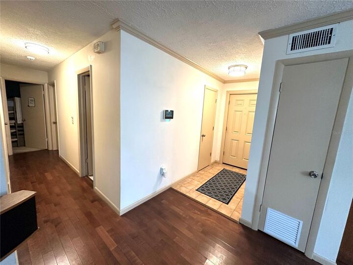 Property Photo:  6721 Precourt Drive  FL 32809 