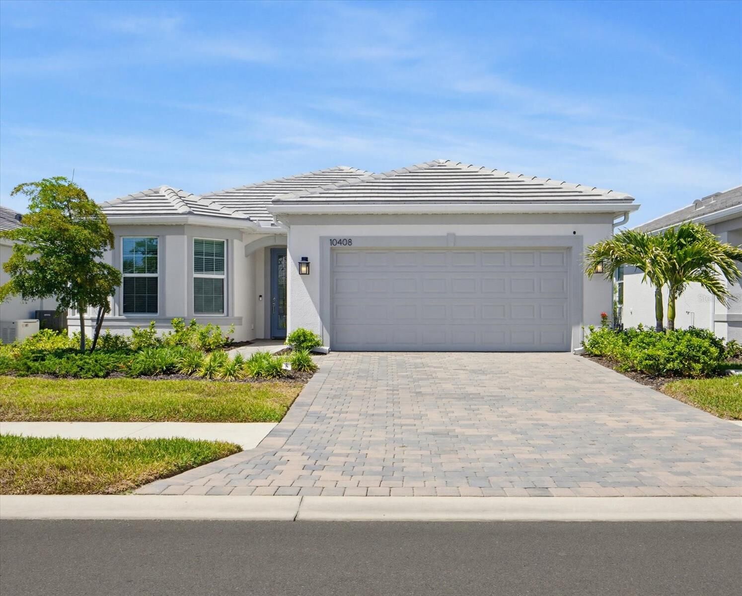 Property Photo:  10408 Sea Breeze Ridge Drive  FL 34223 