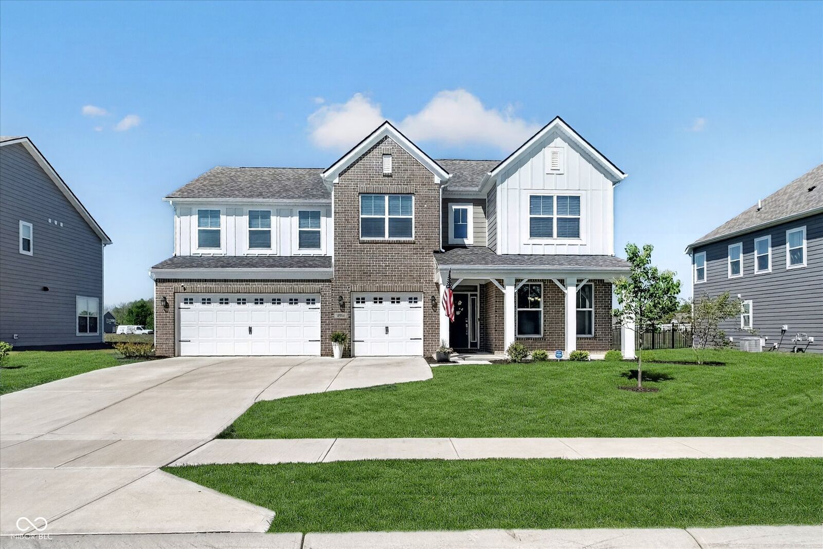 Property Photo: 4984 Amber Crest Drive IN 46112