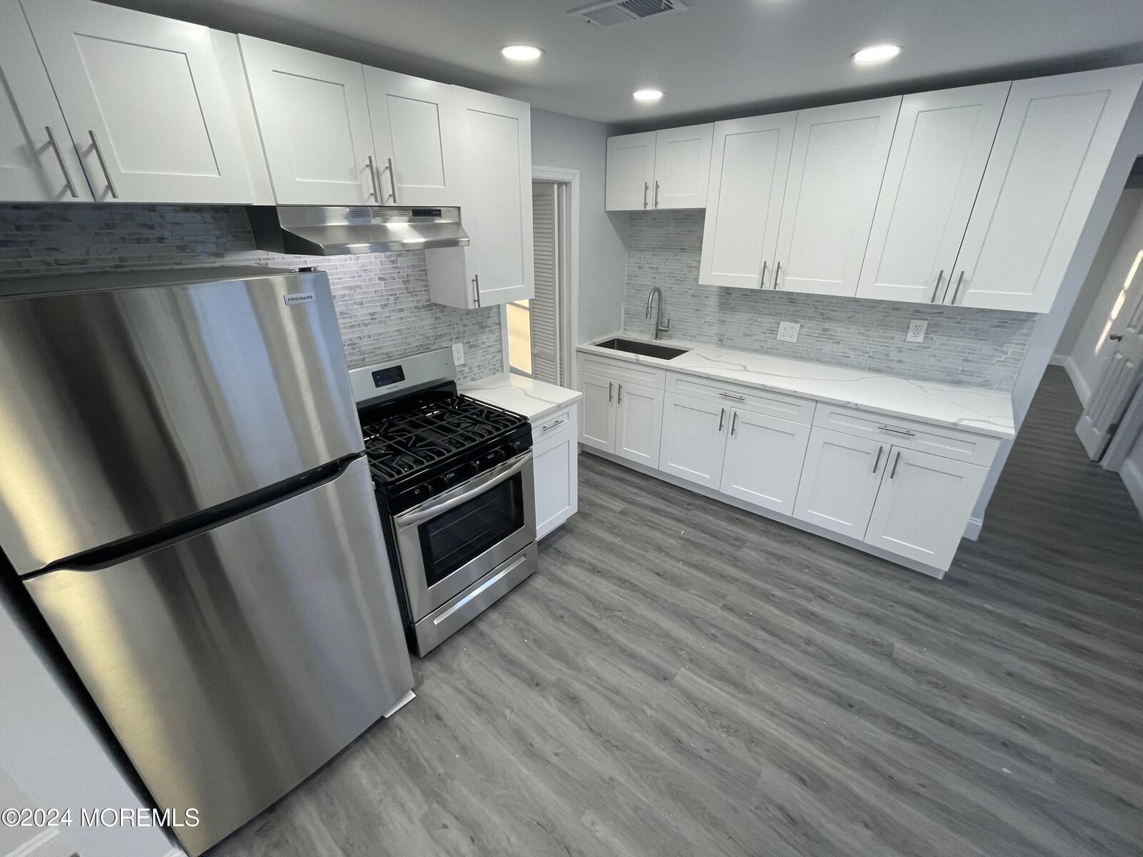 Property Photo:  1257 Washington Avenue  NJ 07712 