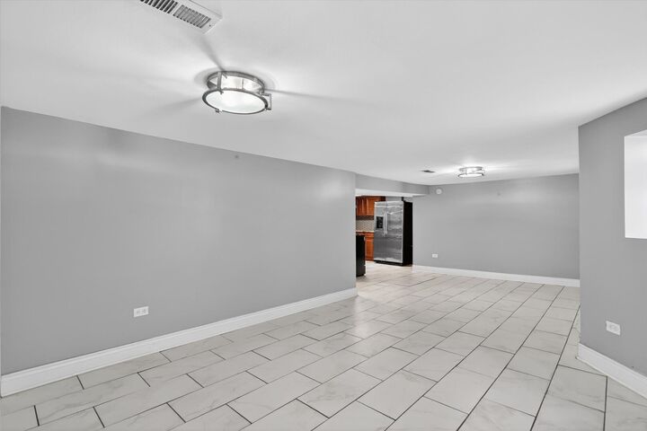 Property Photo:  3651 W Wabansia Avenue G  IL 60647 