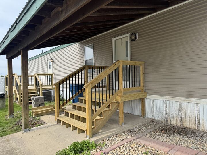 Property Photo: 2705 St Vincents Avenue 2 IL 61301