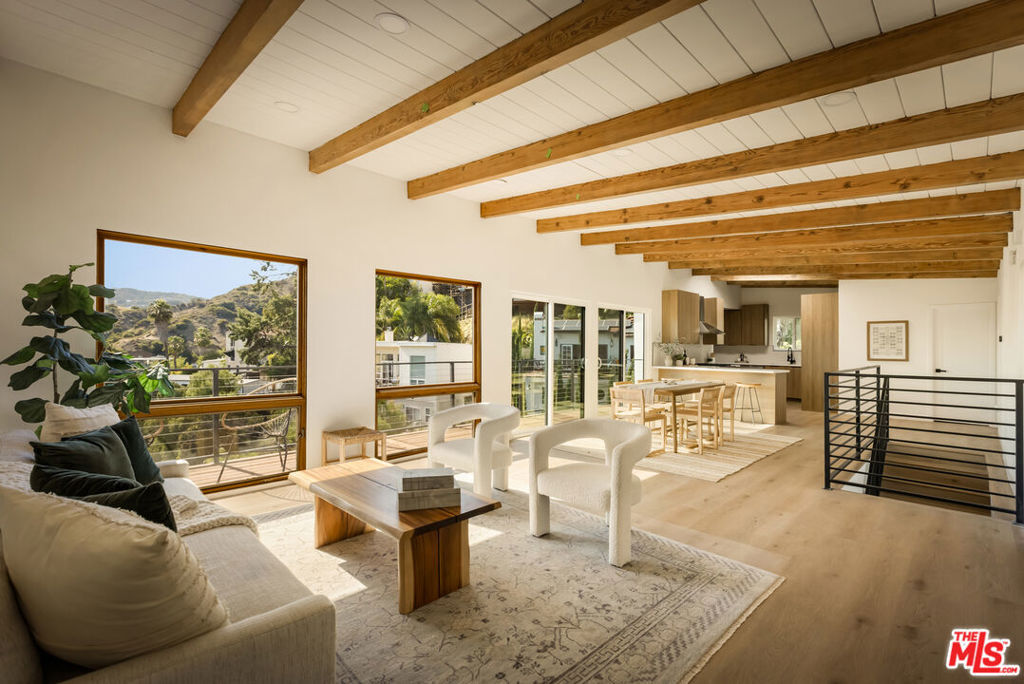 Property Photo:  6374 Macal Place  CA 90068 