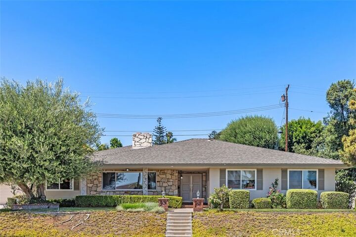 Property Photo: 807 Dorothy Lane CA 92831