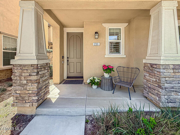 Property Photo:  230 Stonegate Road  CA 93010 