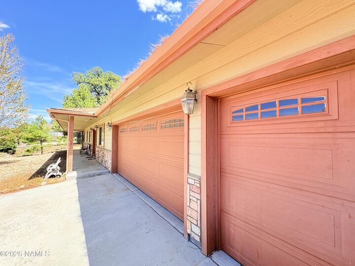 Property Photo:  3063 W Spyglass Hill  AZ 86046 