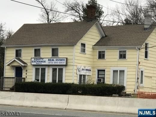 Property Photo:  944 Hamburg Turnpike  NJ 07470 