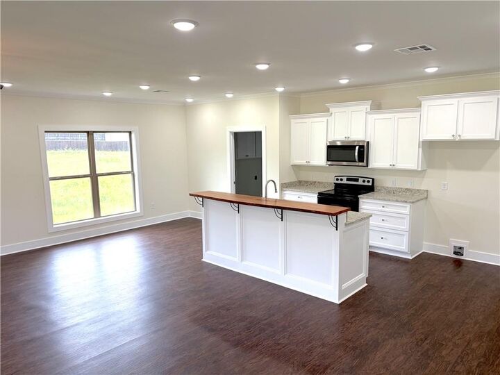 Property Photo:  123 Meadow Lane  LA 71467 