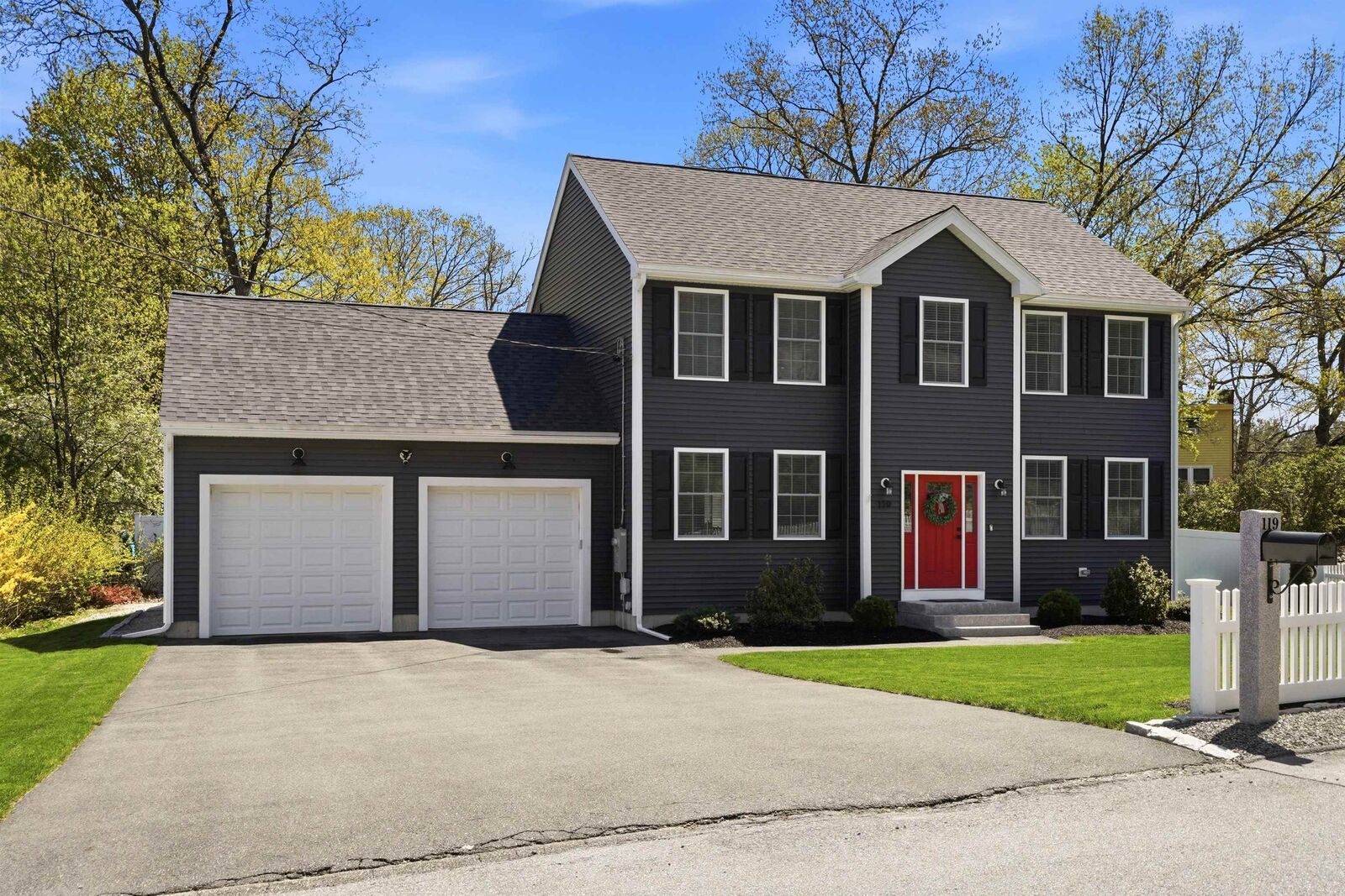 Property Photo:  119 Westwood Drive  NH 03062 