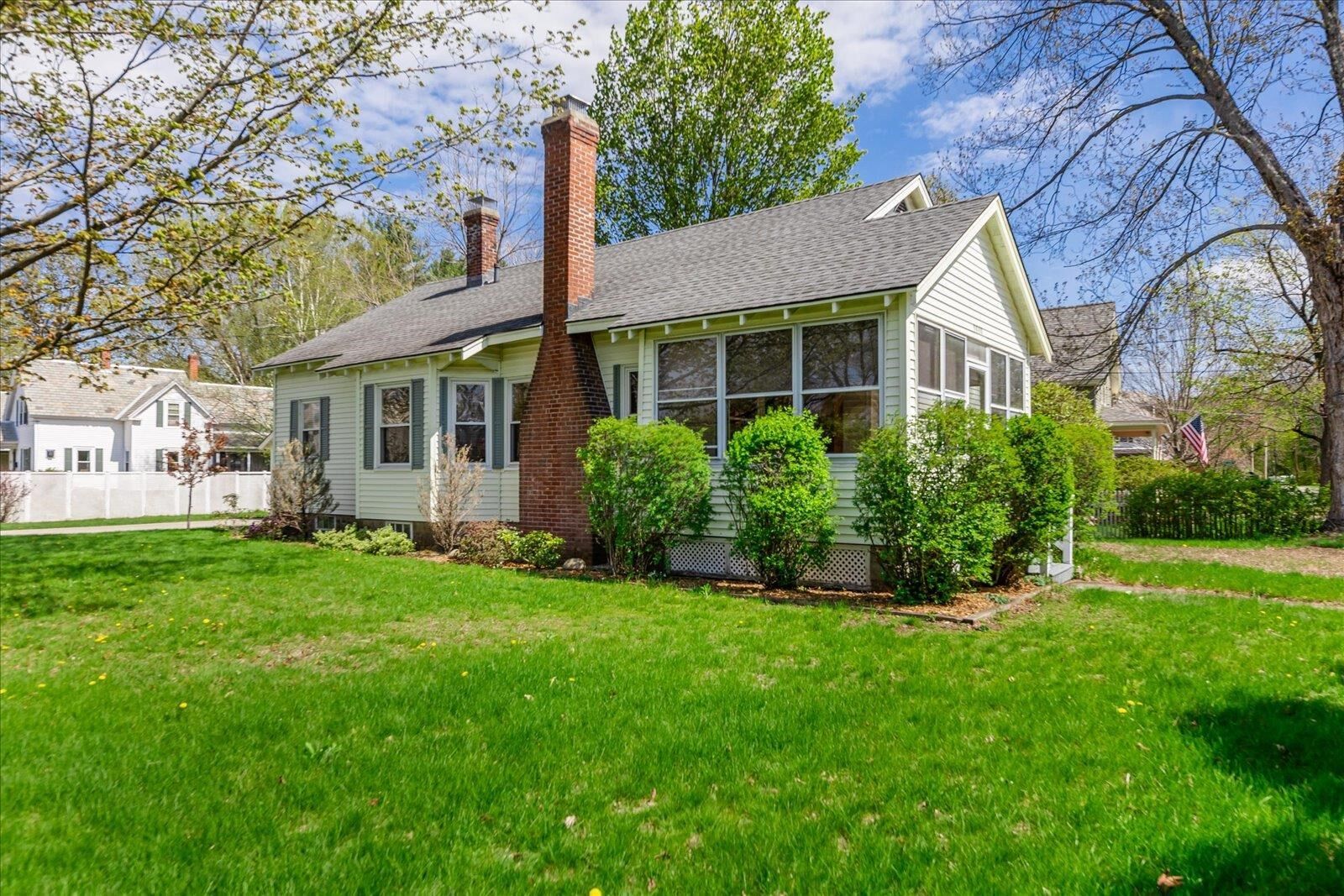 Property Photo:  4 Fairview Street  NH 03431 
