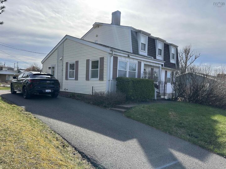 Property Photo:  11 Macquarrie Drive  NS B9A 2K7 